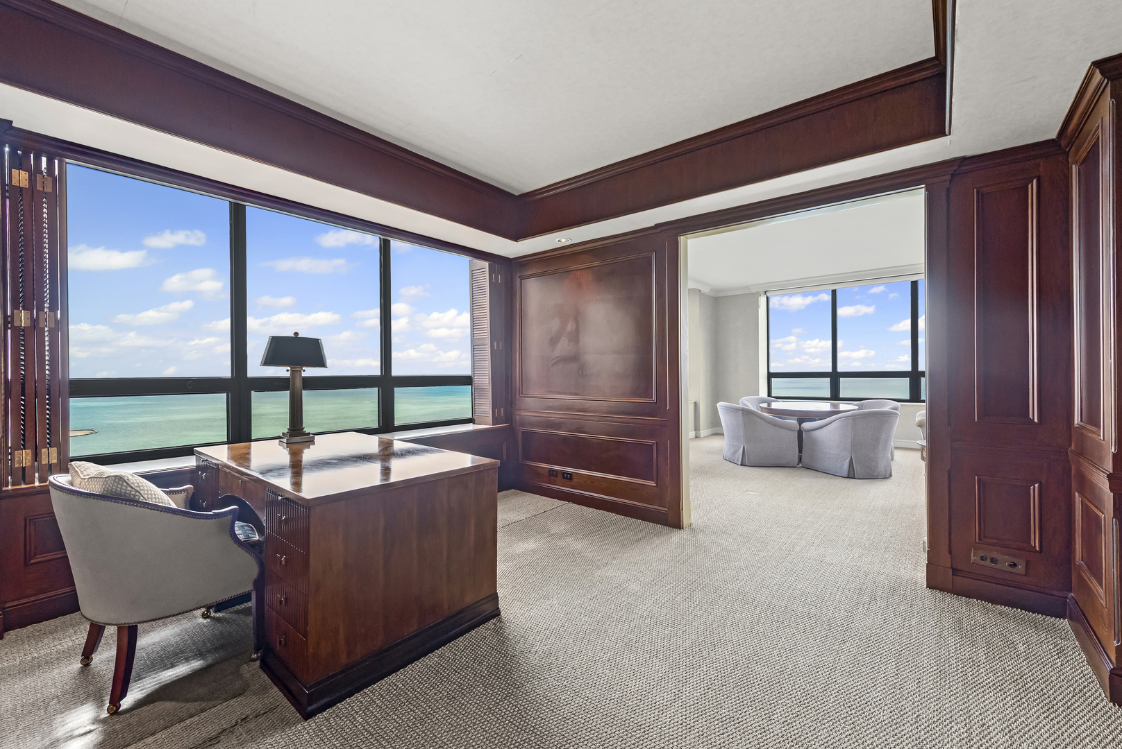 180 E Pearson Street Unit: 3904