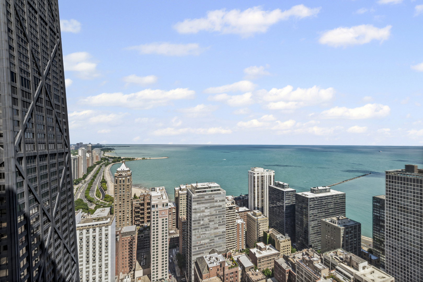180 E Pearson Street Unit: 3904
