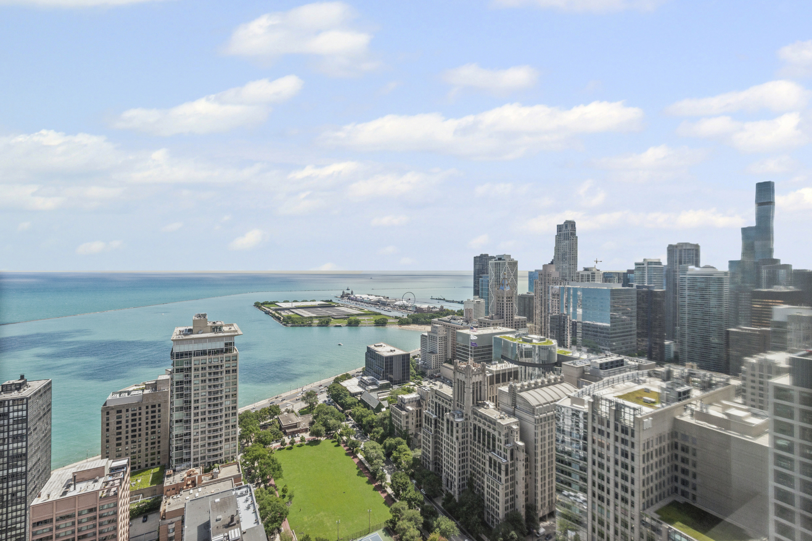 180 E Pearson Street Unit: 3904