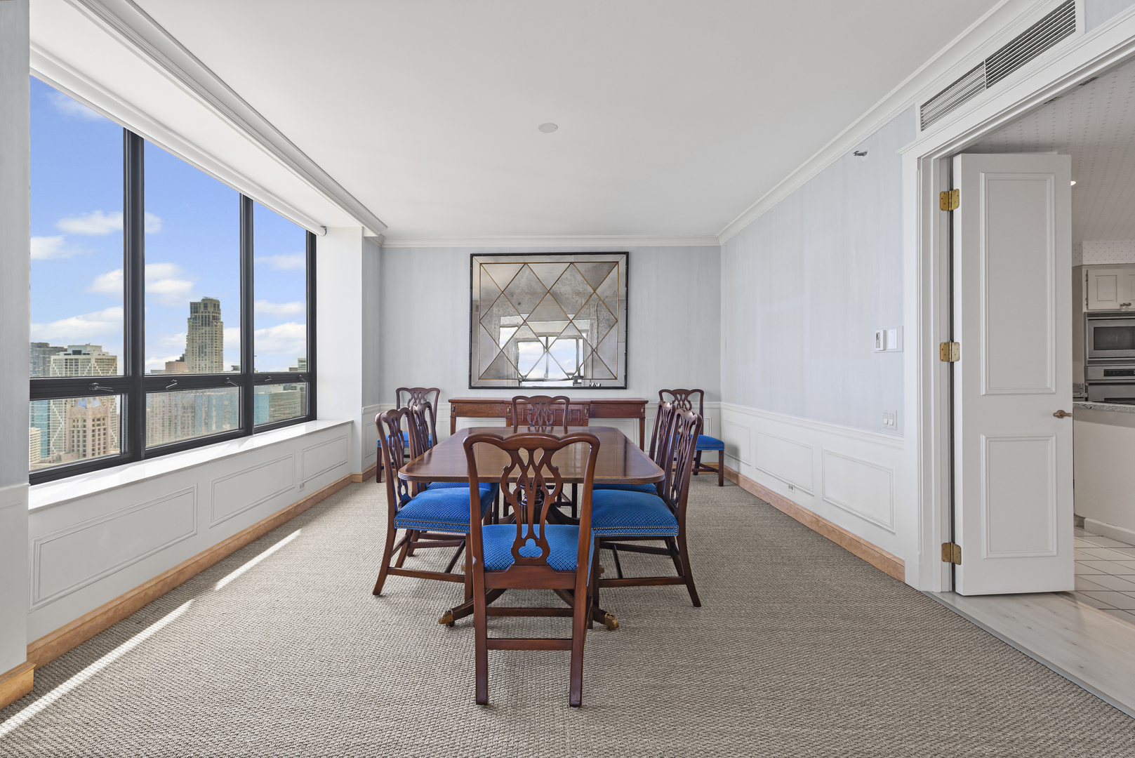 180 E Pearson Street Unit: 3904