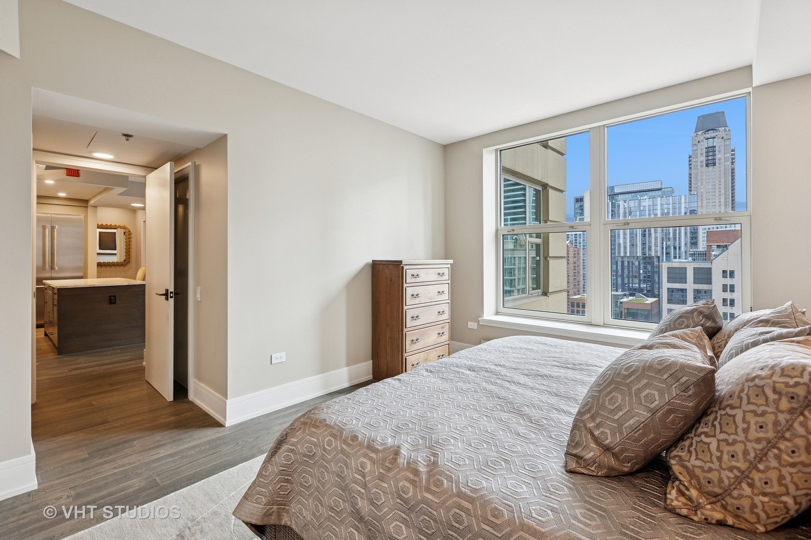 25 E Superior Street Unit: 2403