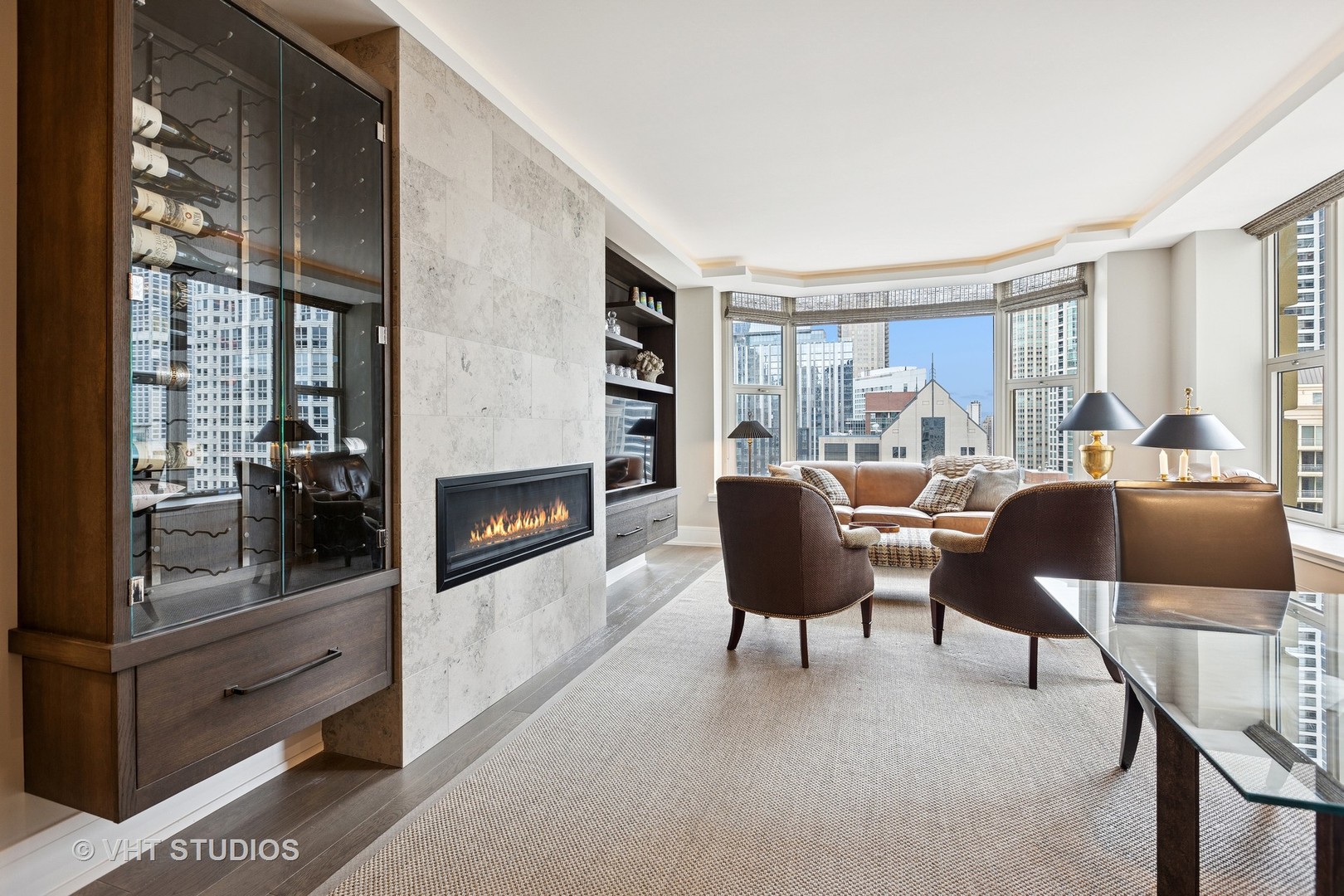 25 E Superior Street Unit: 2403