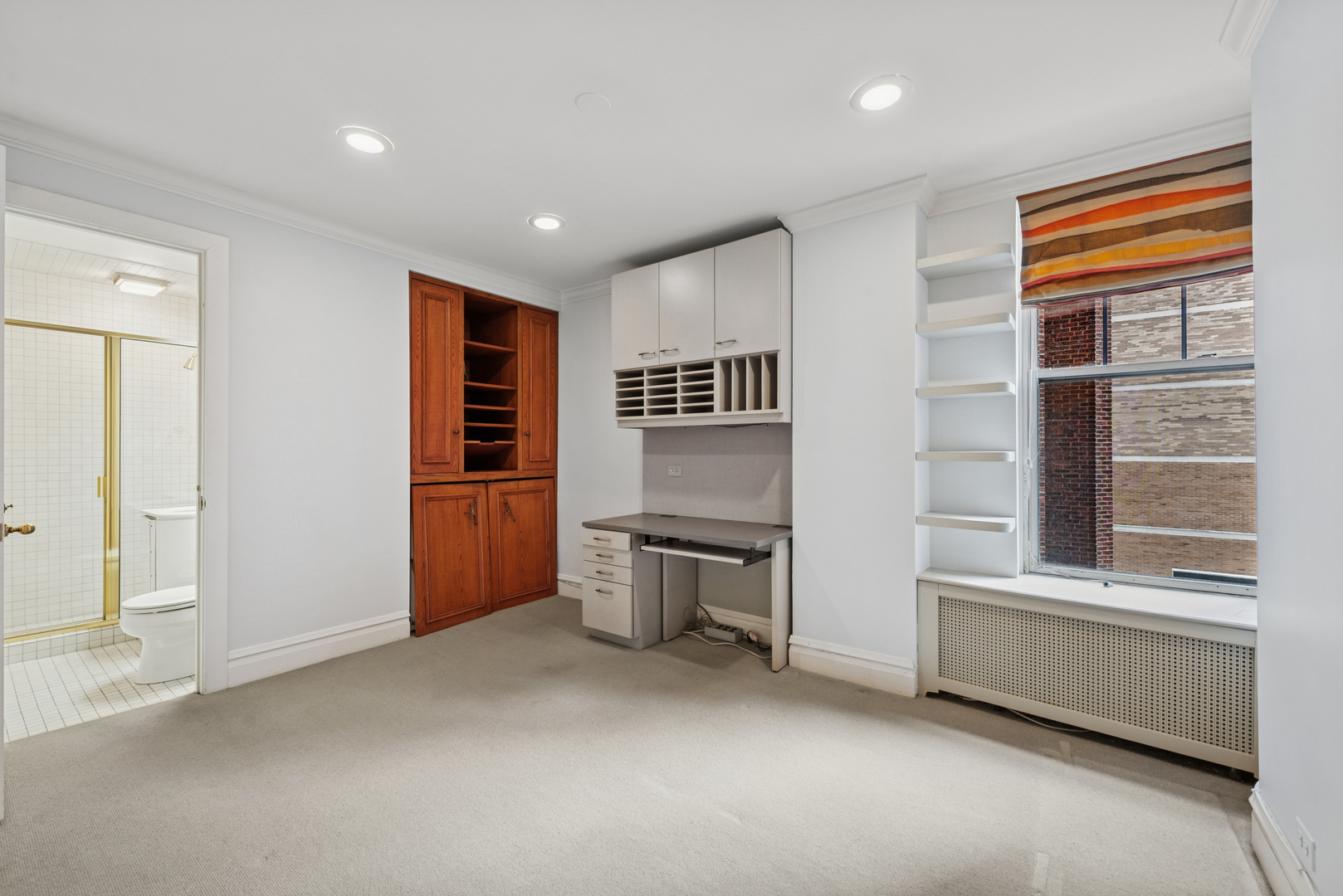 20 E Cedar Street Unit: 8A