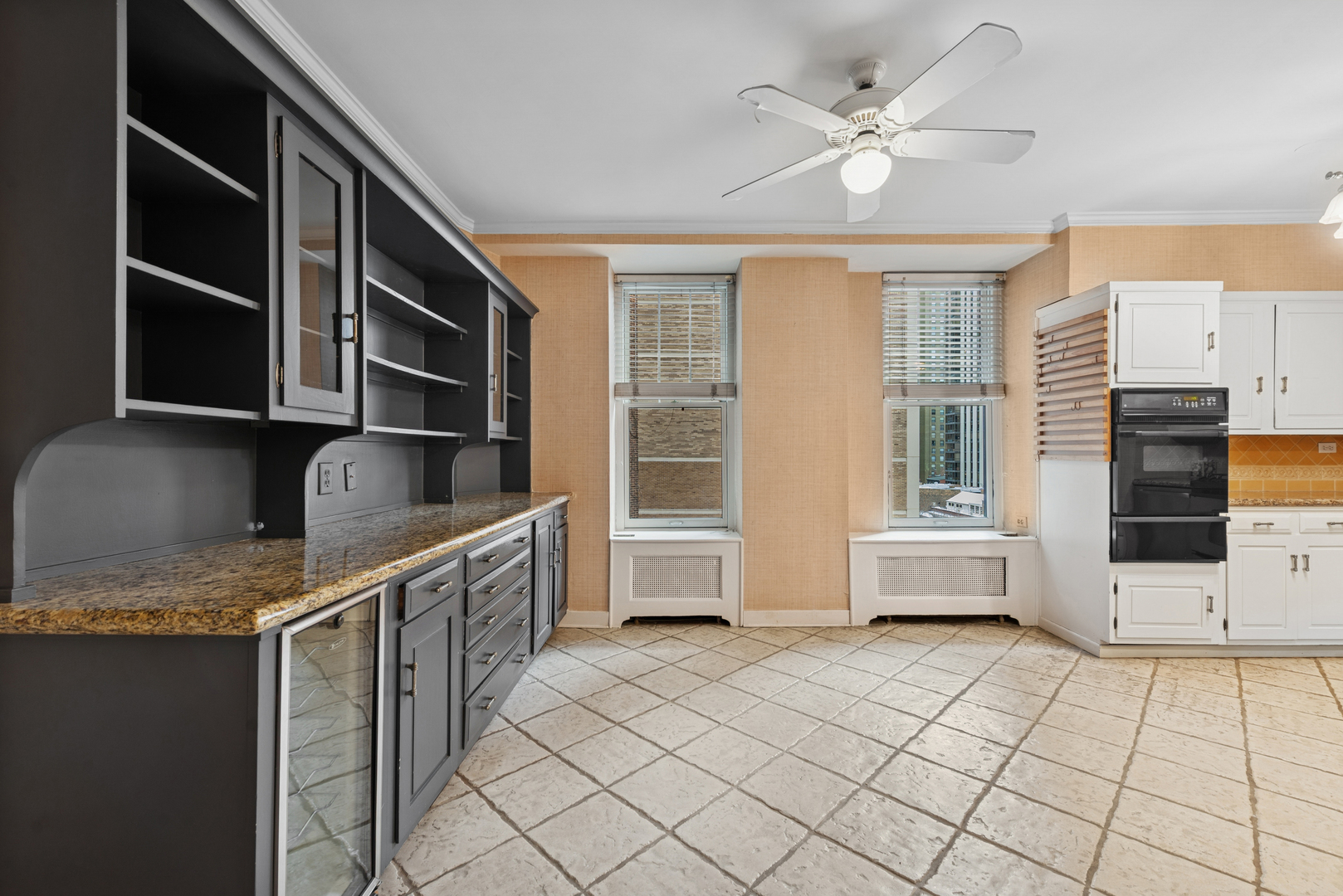 20 E Cedar Street Unit: 8A