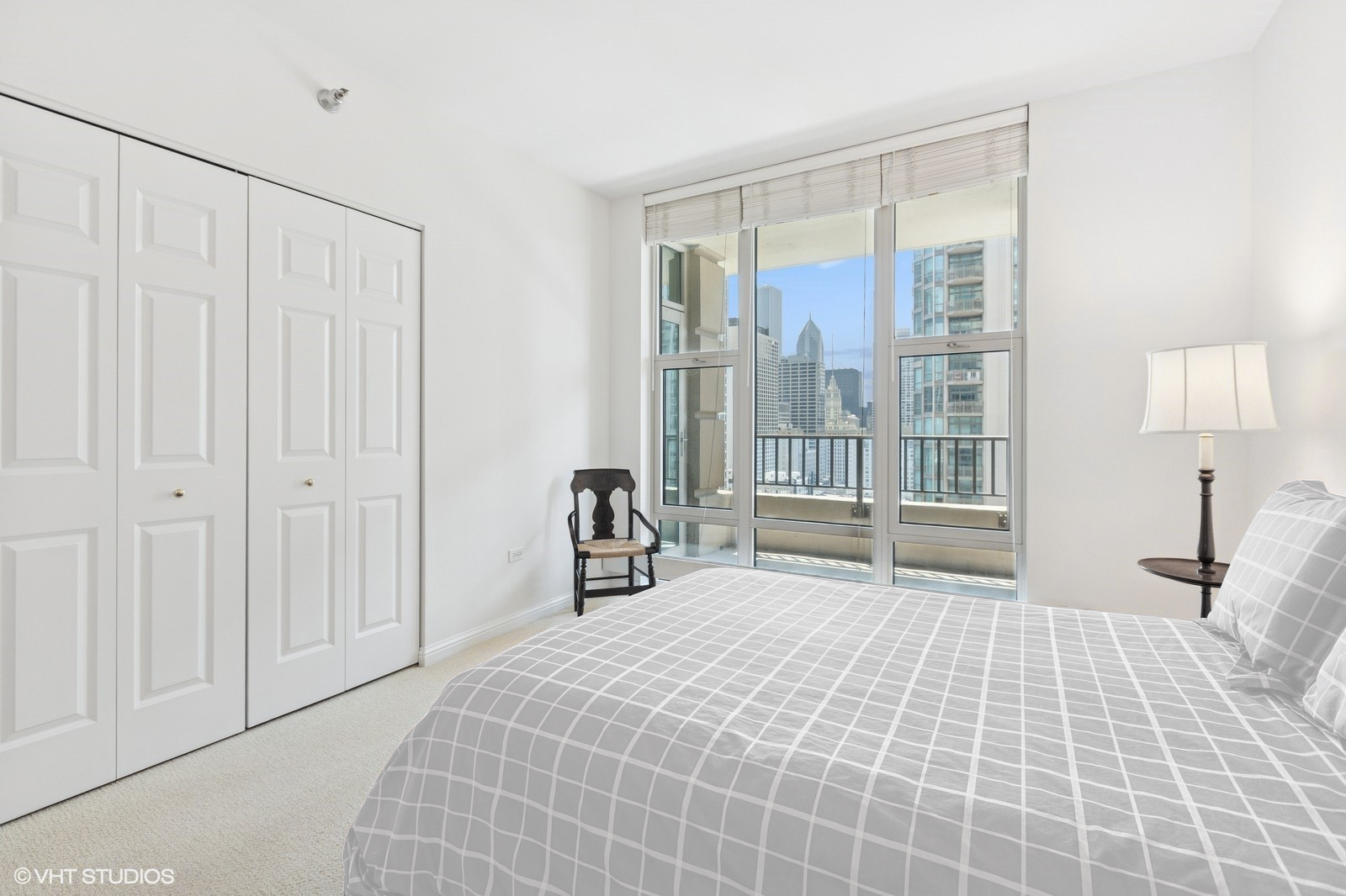 25 E Superior Street Unit: 2405