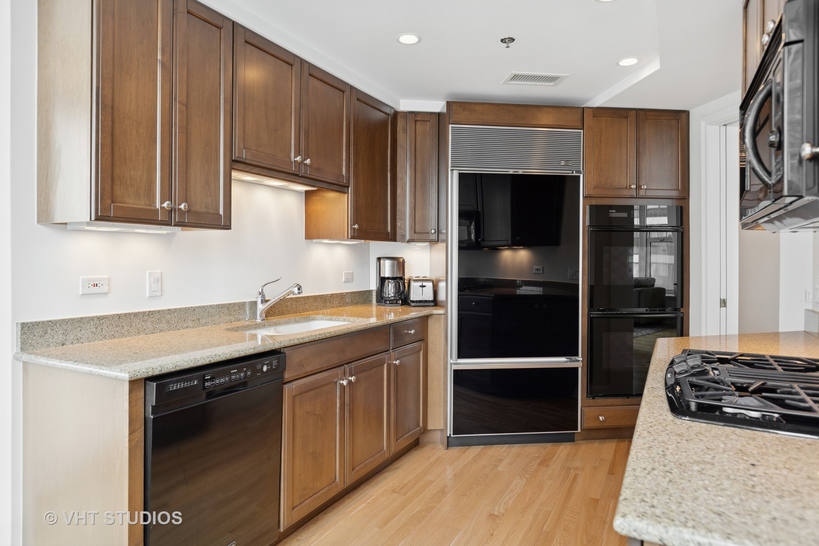 25 E Superior Street Unit: 2405