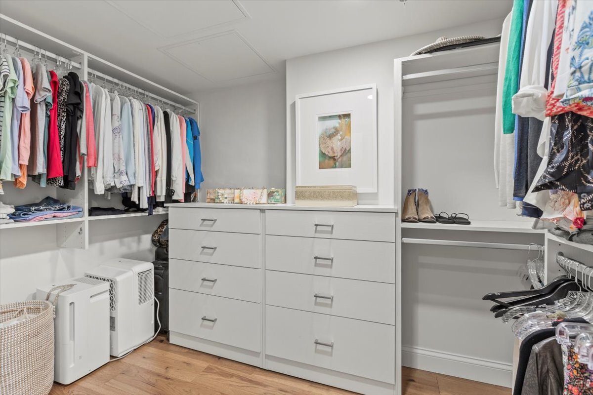 25 E Superior Street Unit: 3402