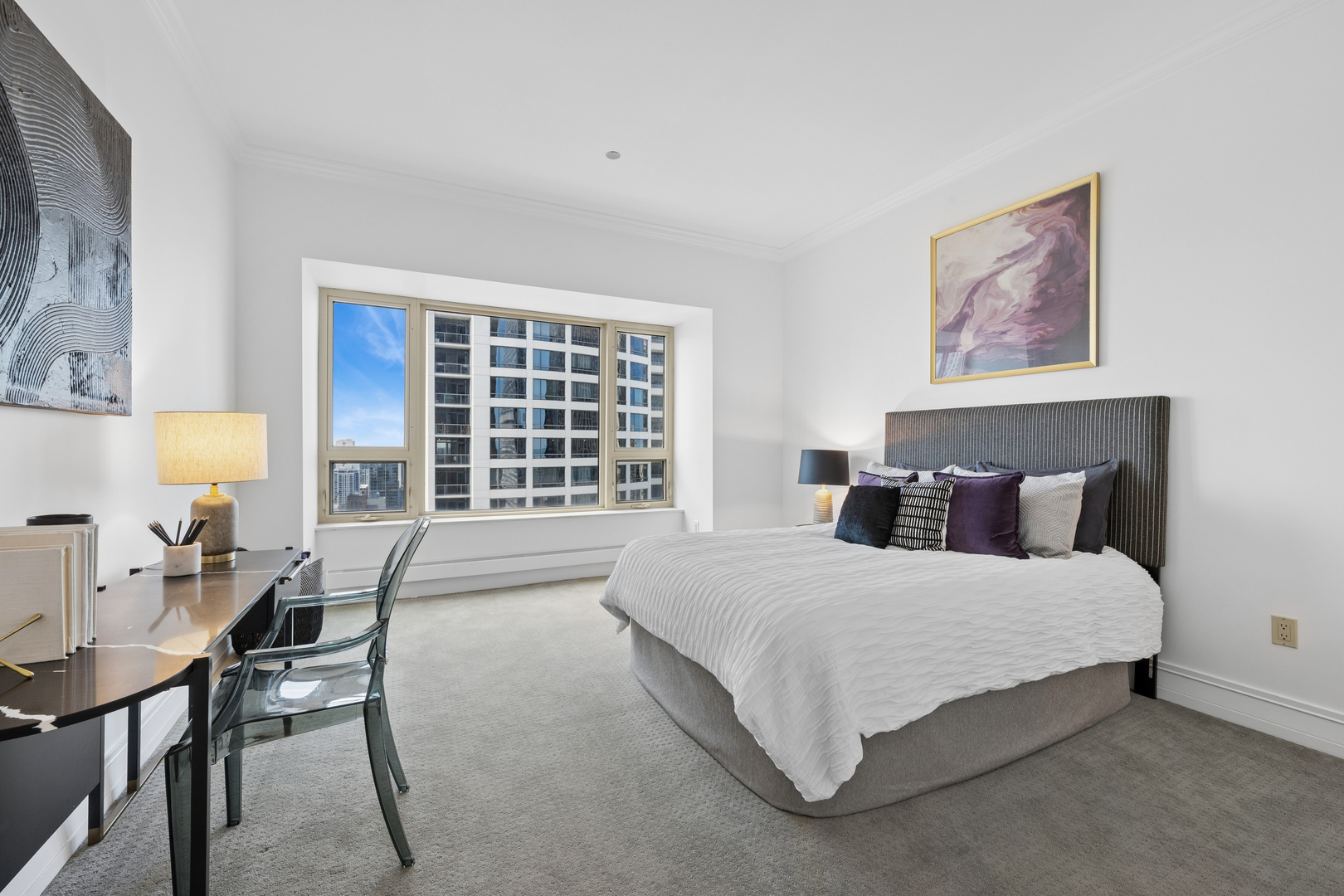 800 N MICHIGAN Avenue Unit: 3203