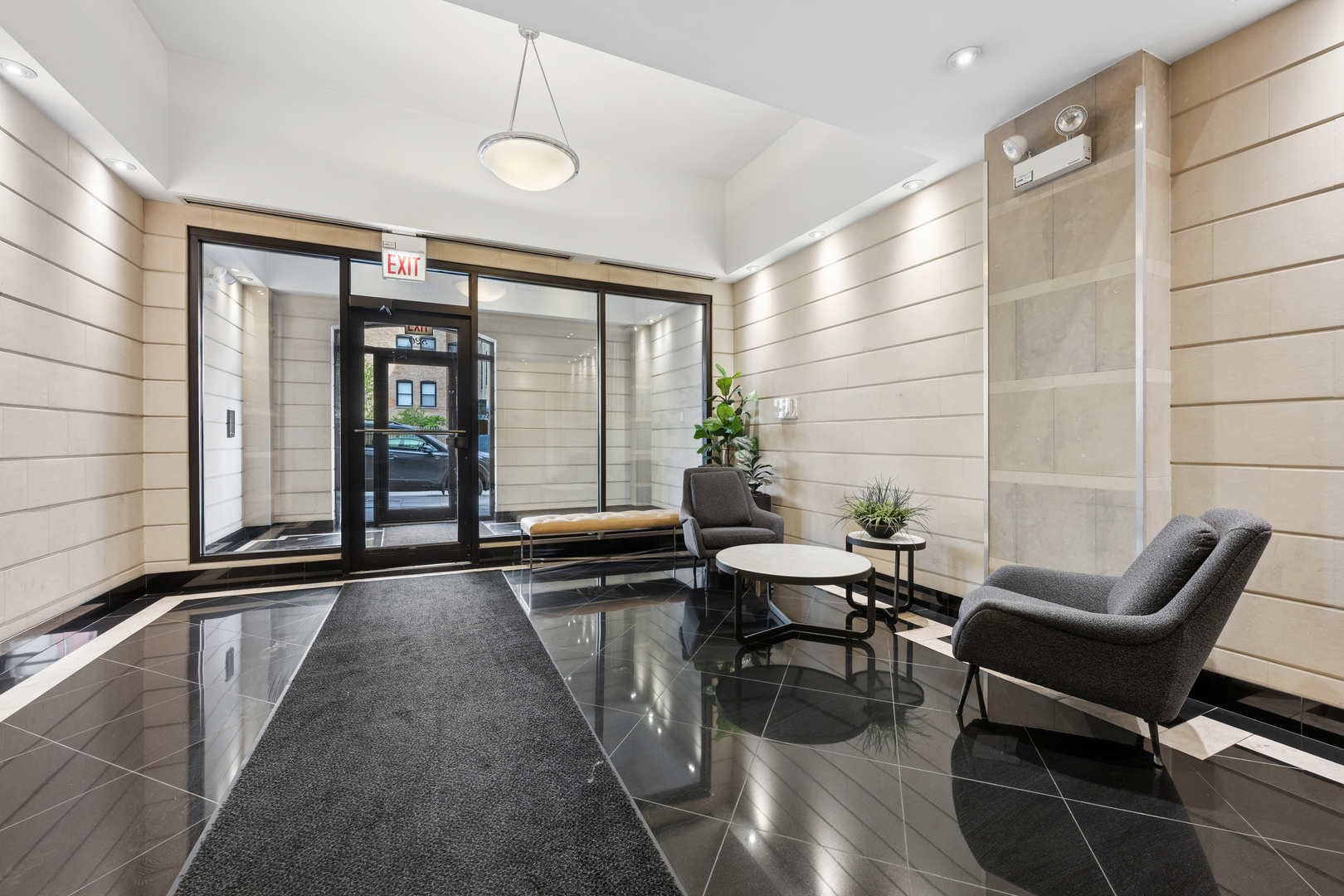 520 N Halsted Street Unit: 608