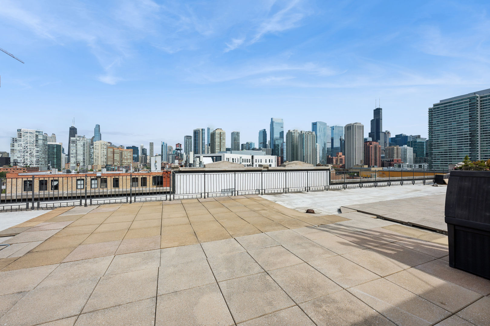 520 N Halsted Street Unit: 608