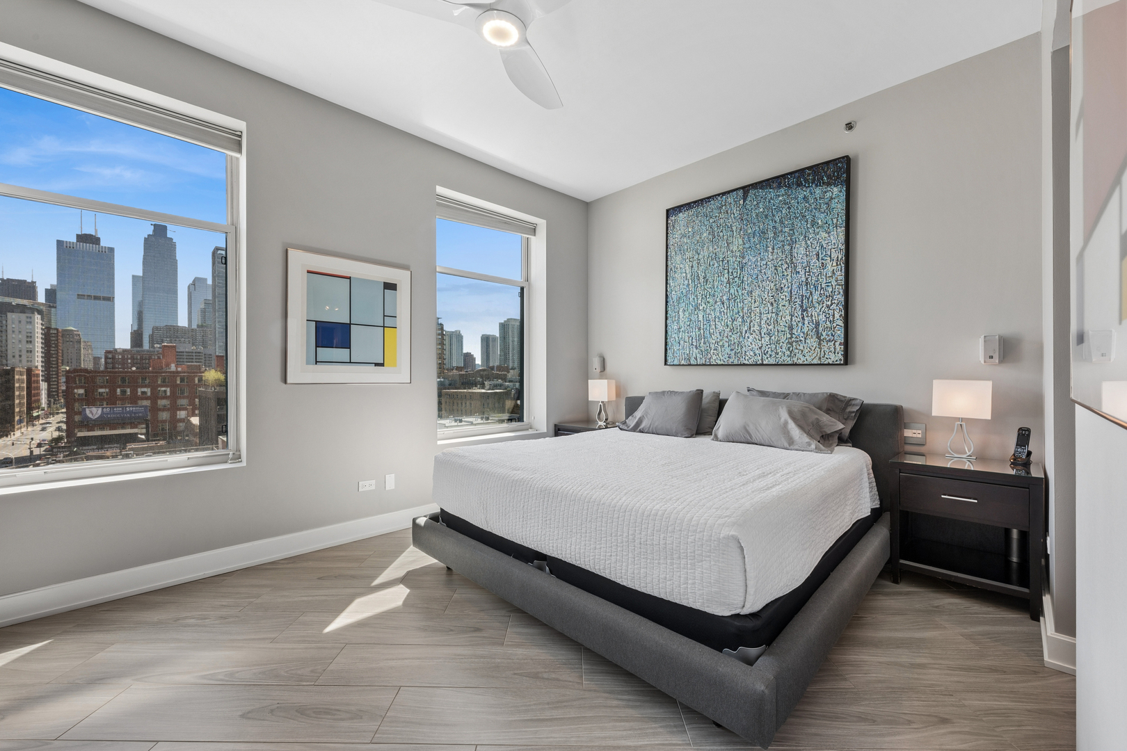 340 W Superior Street Unit: 805