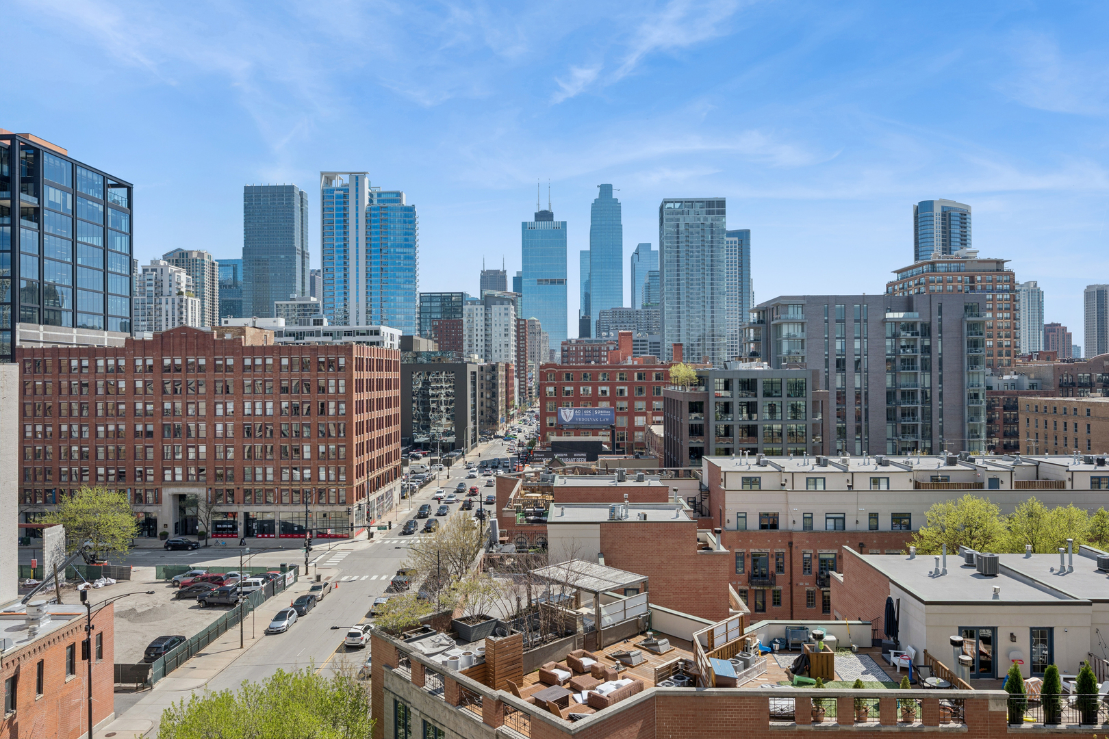340 W Superior Street Unit: 805