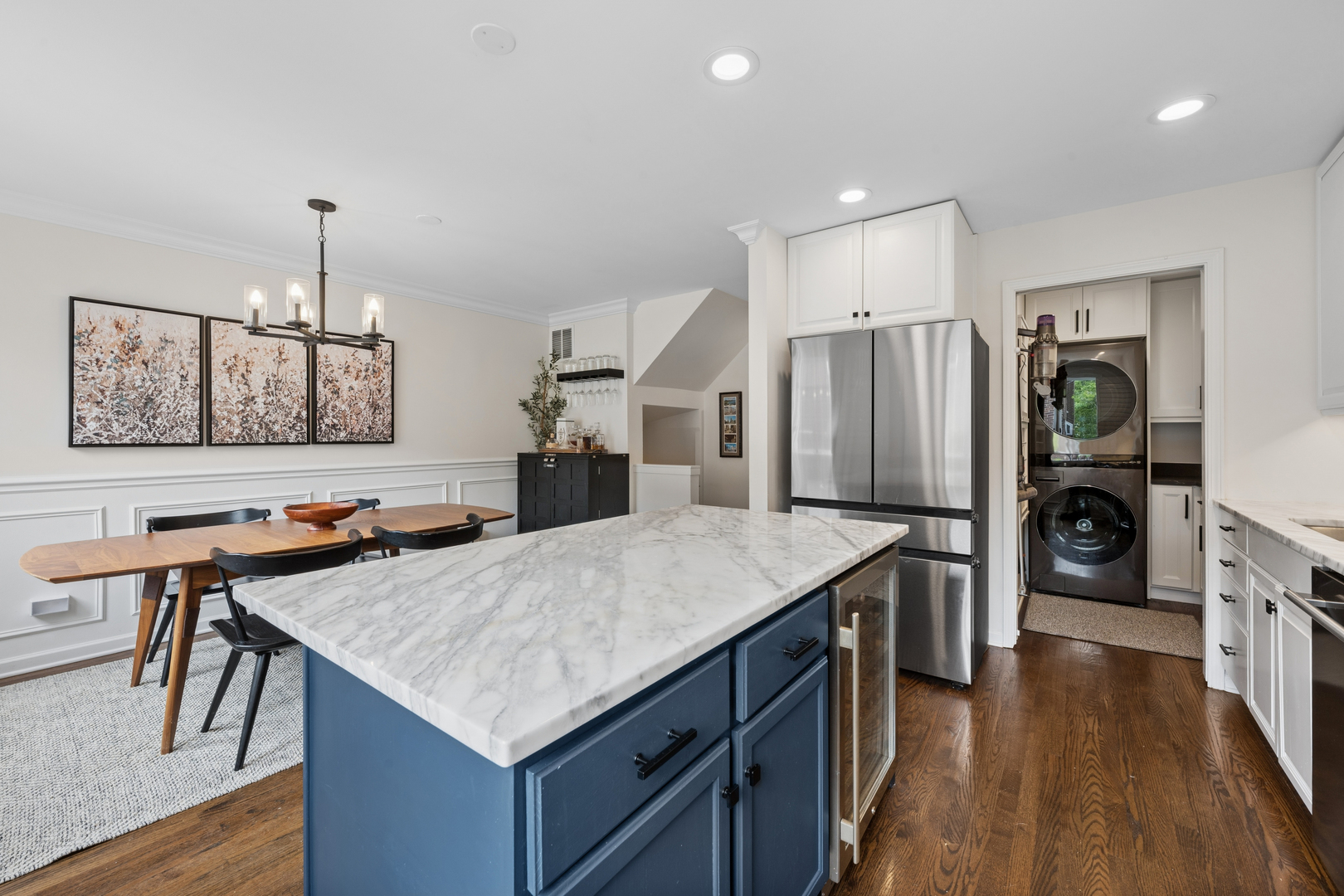 1843 N Hudson Avenue Unit: A