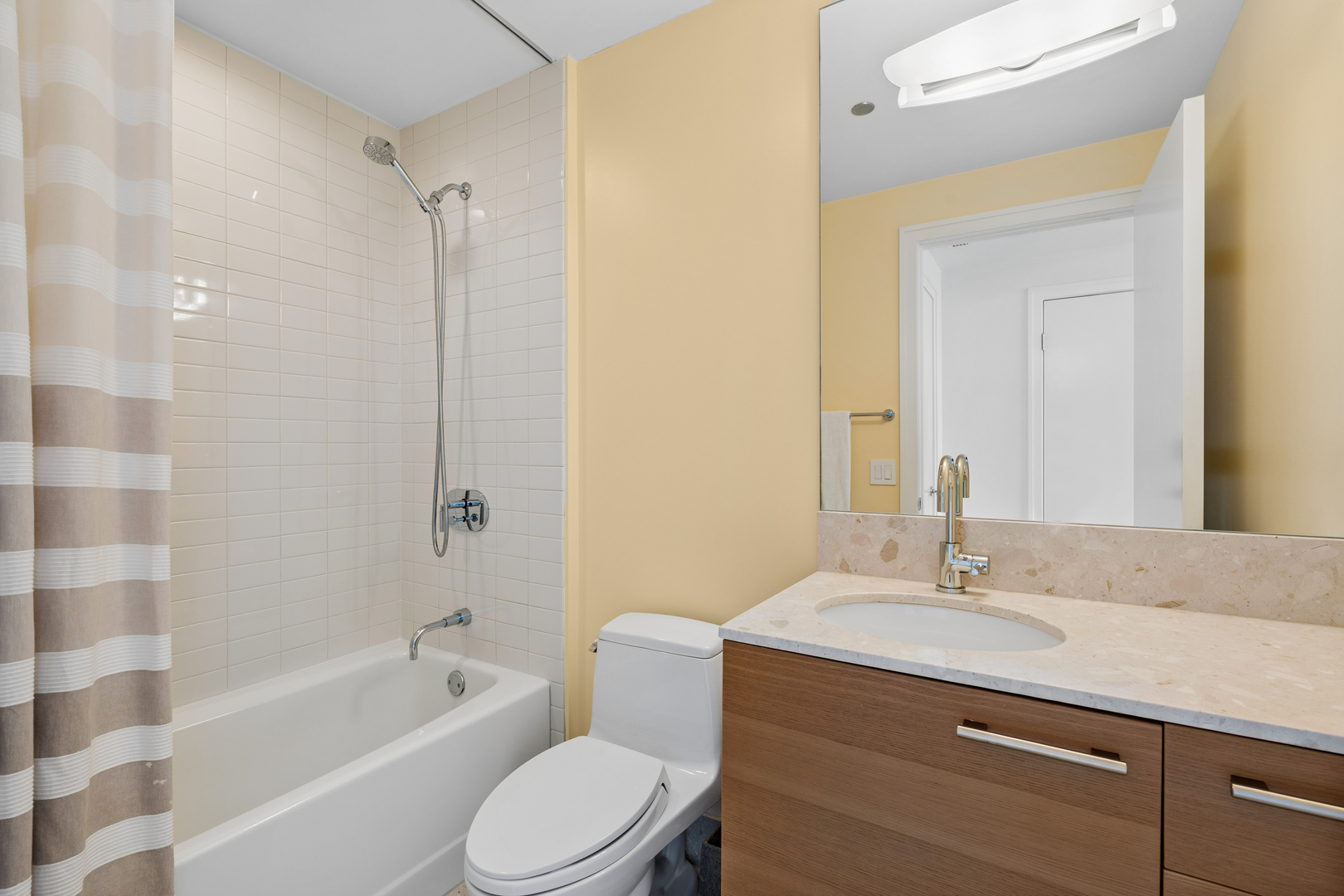 340 E Randolph Street Unit: 1701