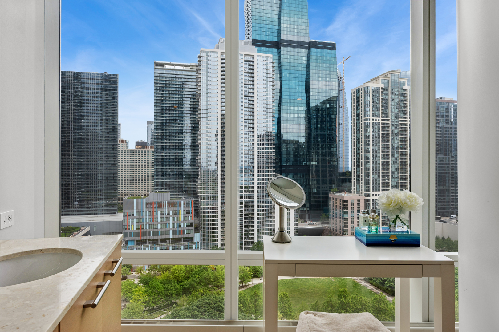 340 E Randolph Street Unit: 1701