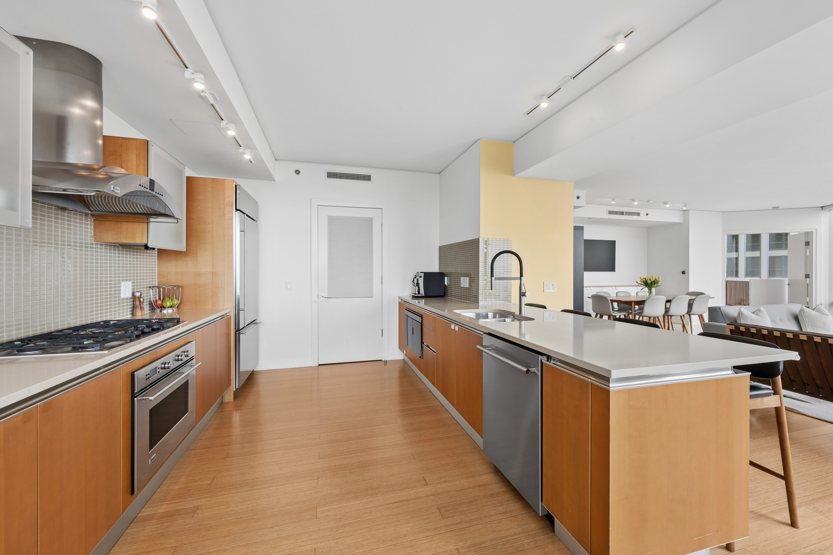 340 E Randolph Street Unit: 1701
