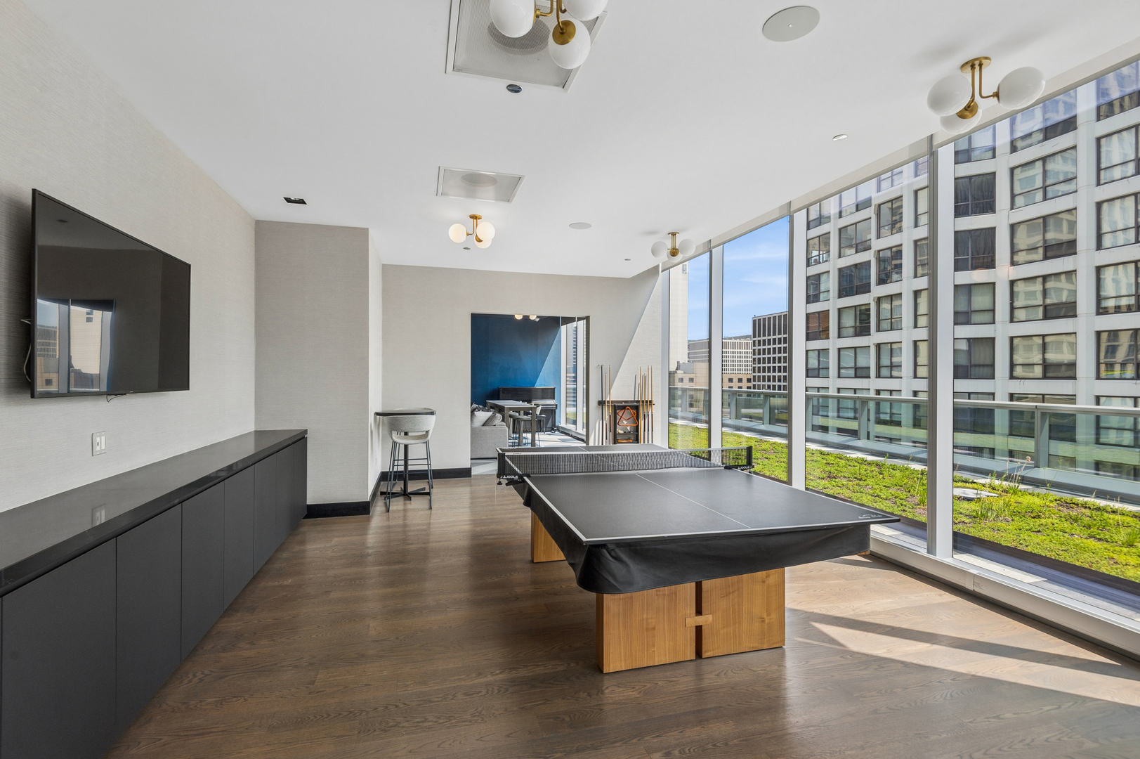 403 N Wabash Avenue Unit: 3A