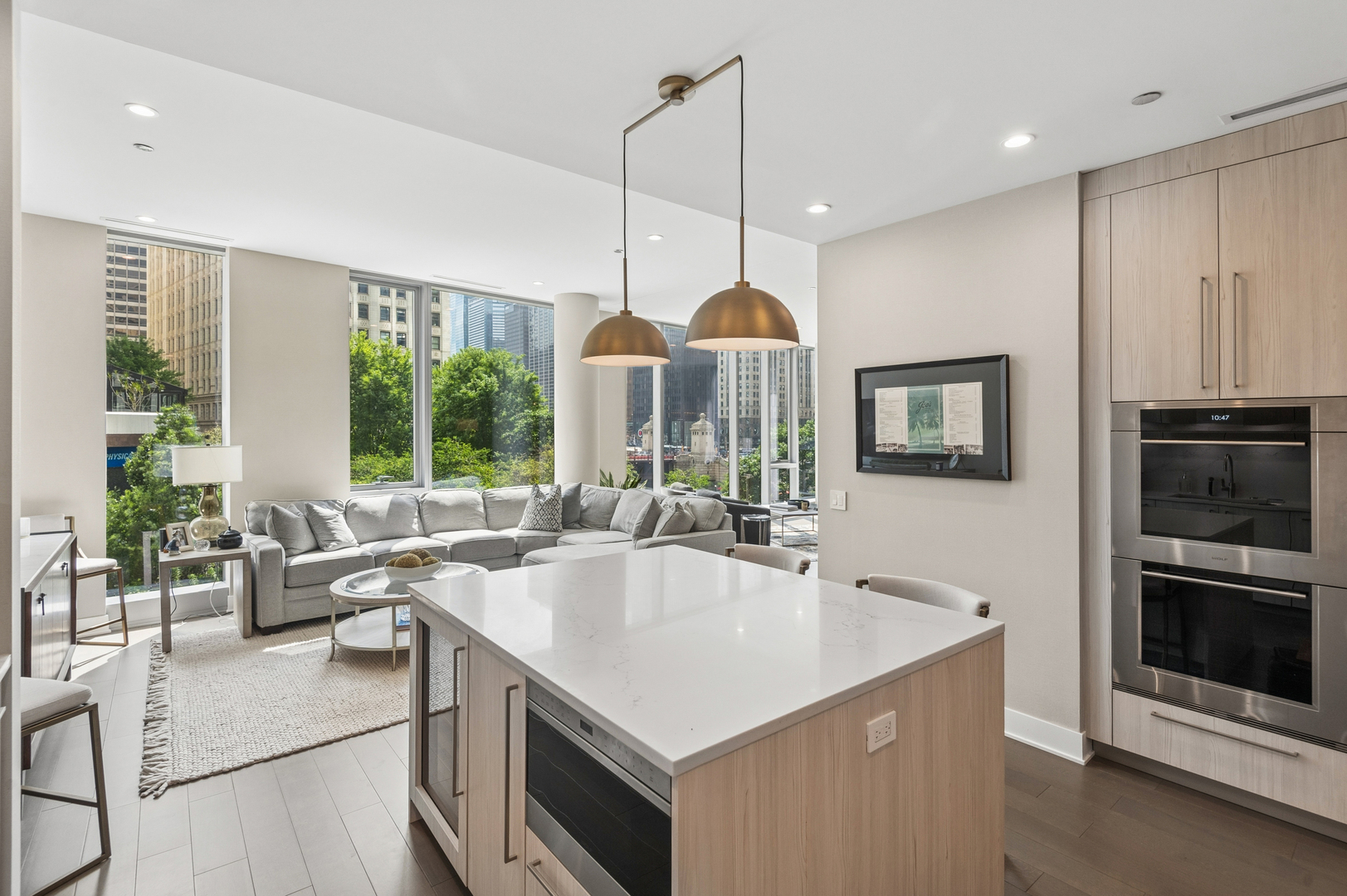 403 N Wabash Avenue Unit: 3A