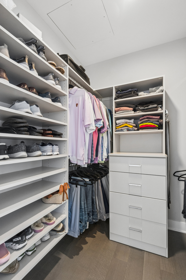 403 N Wabash Avenue Unit: 3A