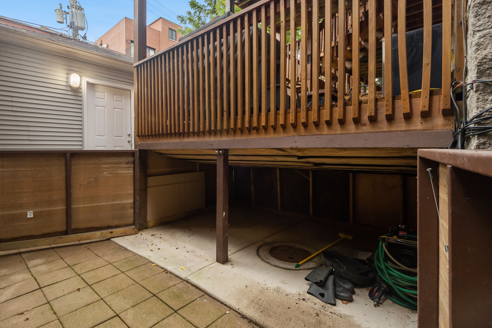2629 N Dayton Street Unit: 1N