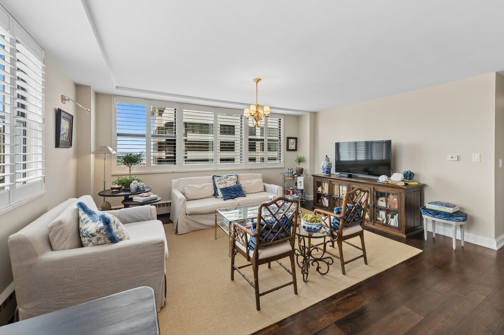 1445 N State Parkway Unit: 2205