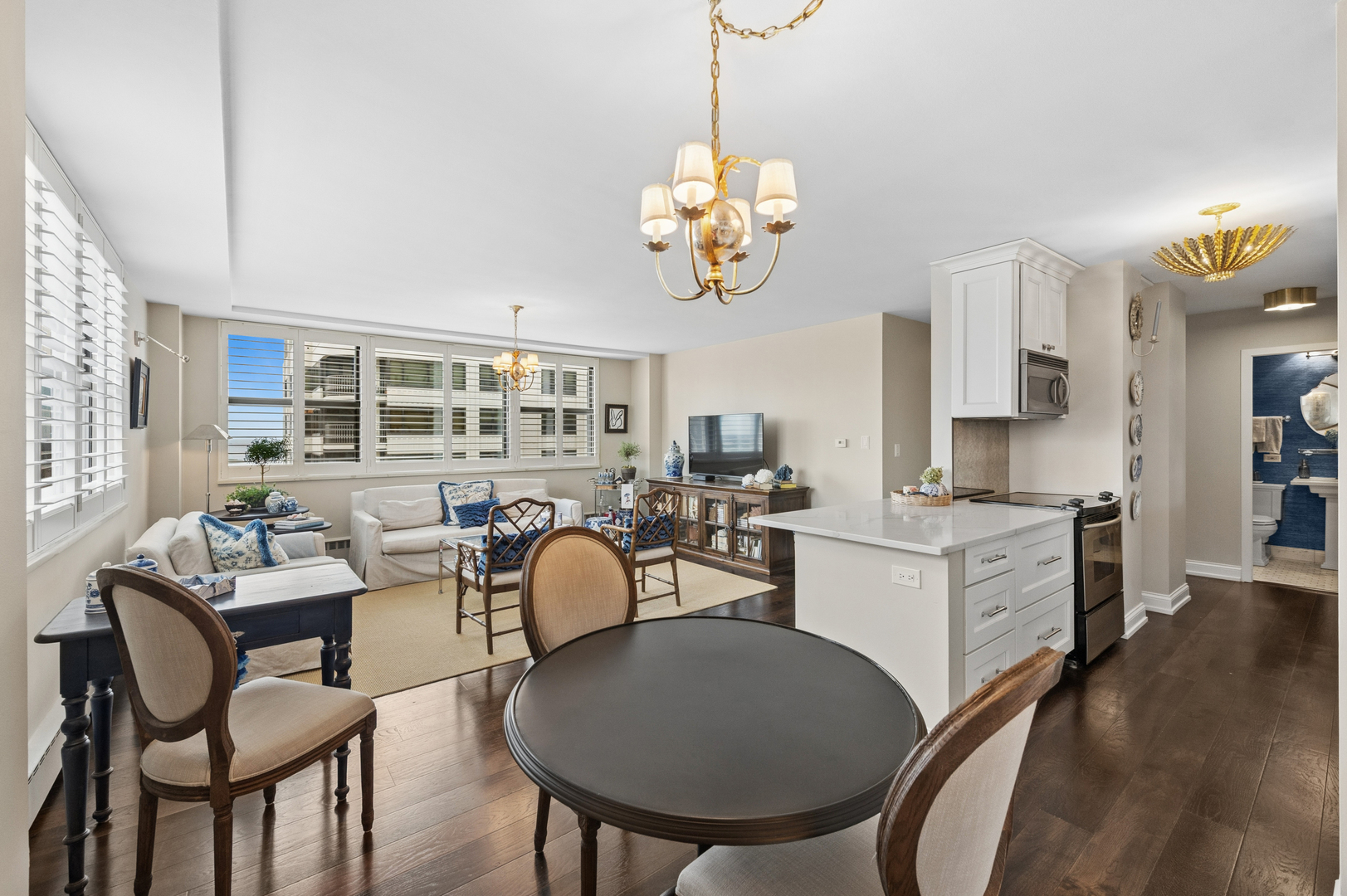 1445 N State Parkway Unit: 2205