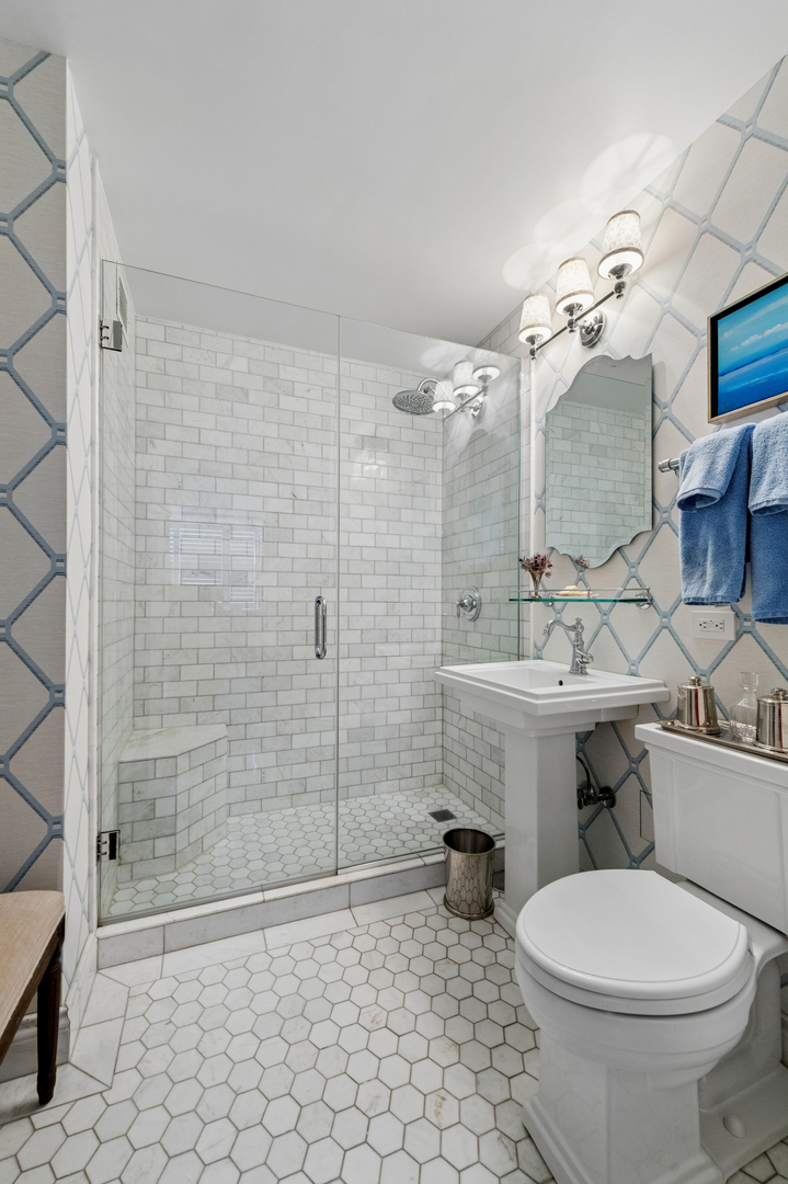 1445 N State Parkway Unit: 2205