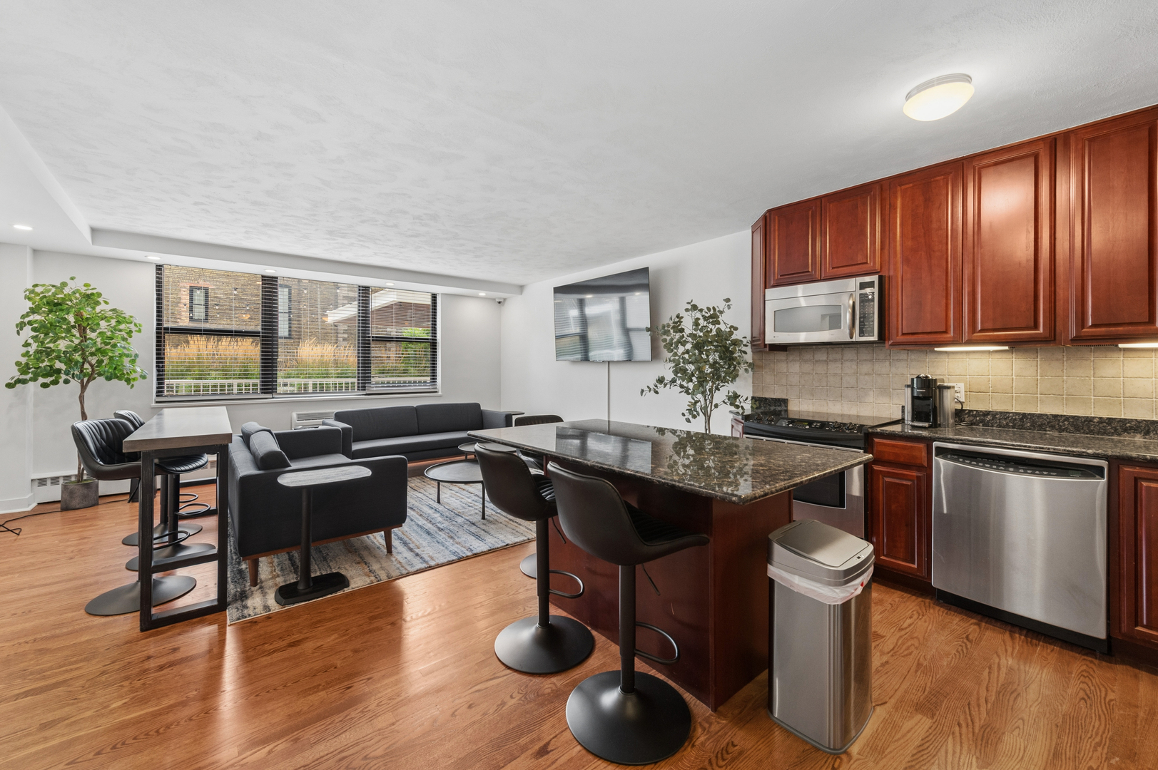 1445 N State Parkway Unit: 2205