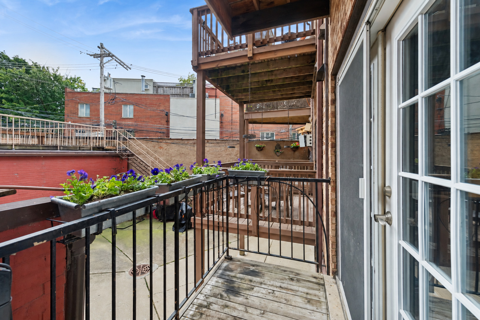 317 W Webster Avenue Unit: 1
