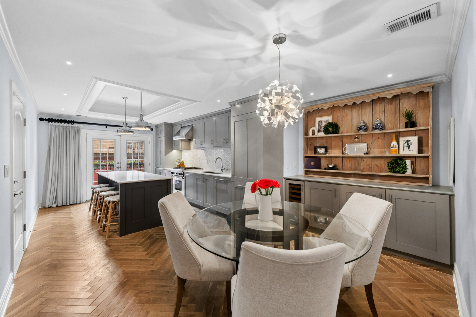 317 W Webster Avenue Unit: 1