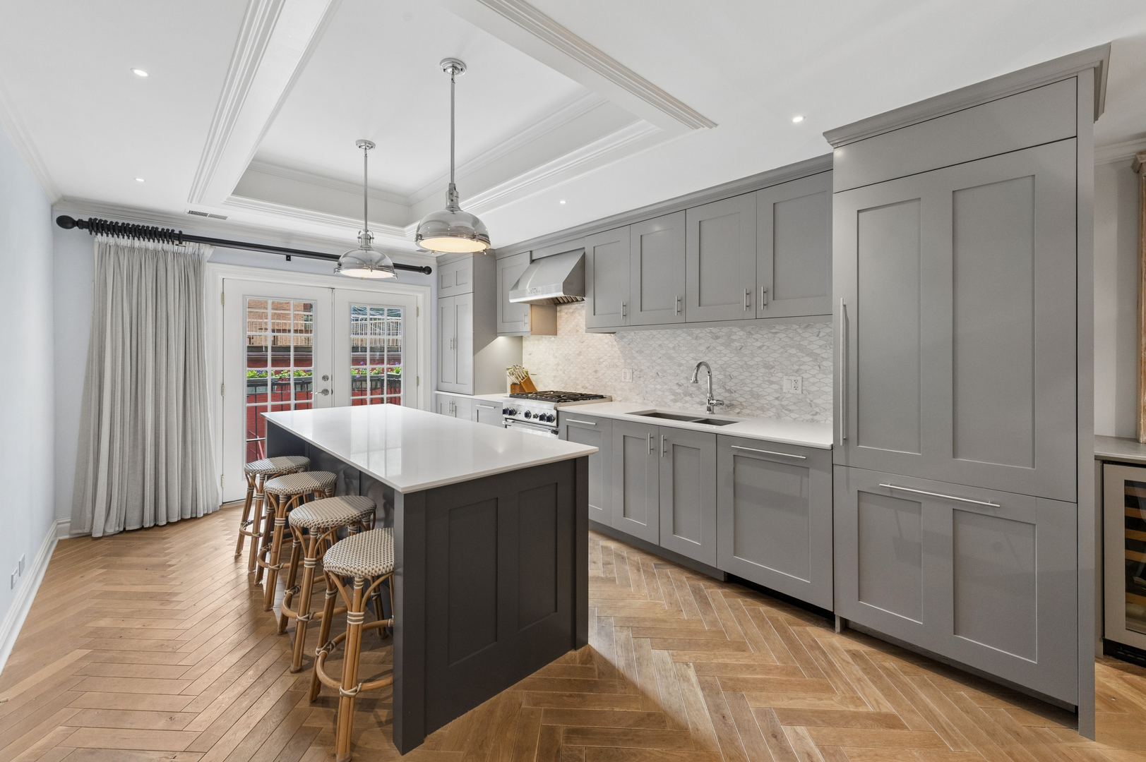317 W Webster Avenue Unit: 1