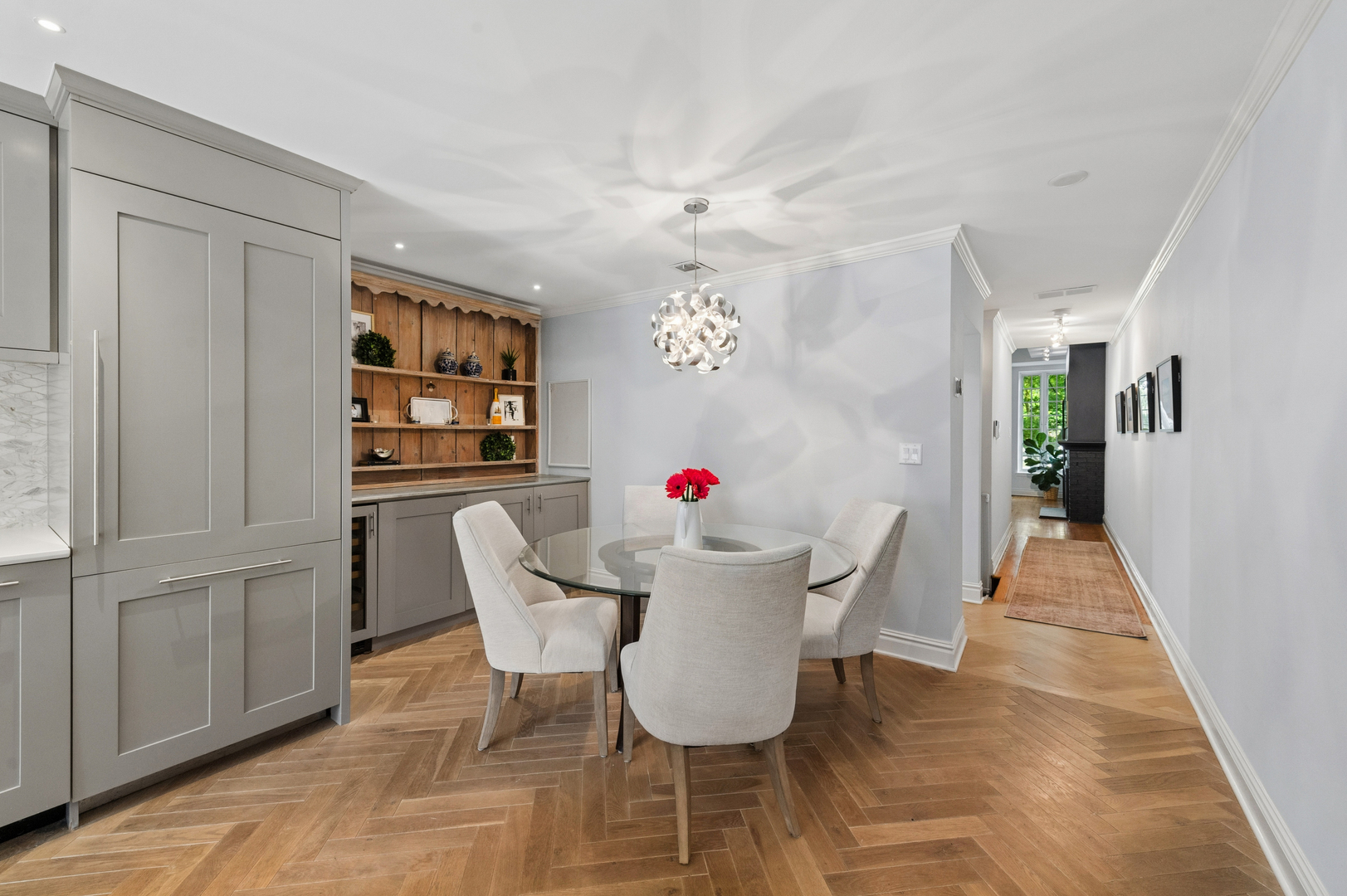 317 W Webster Avenue Unit: 1