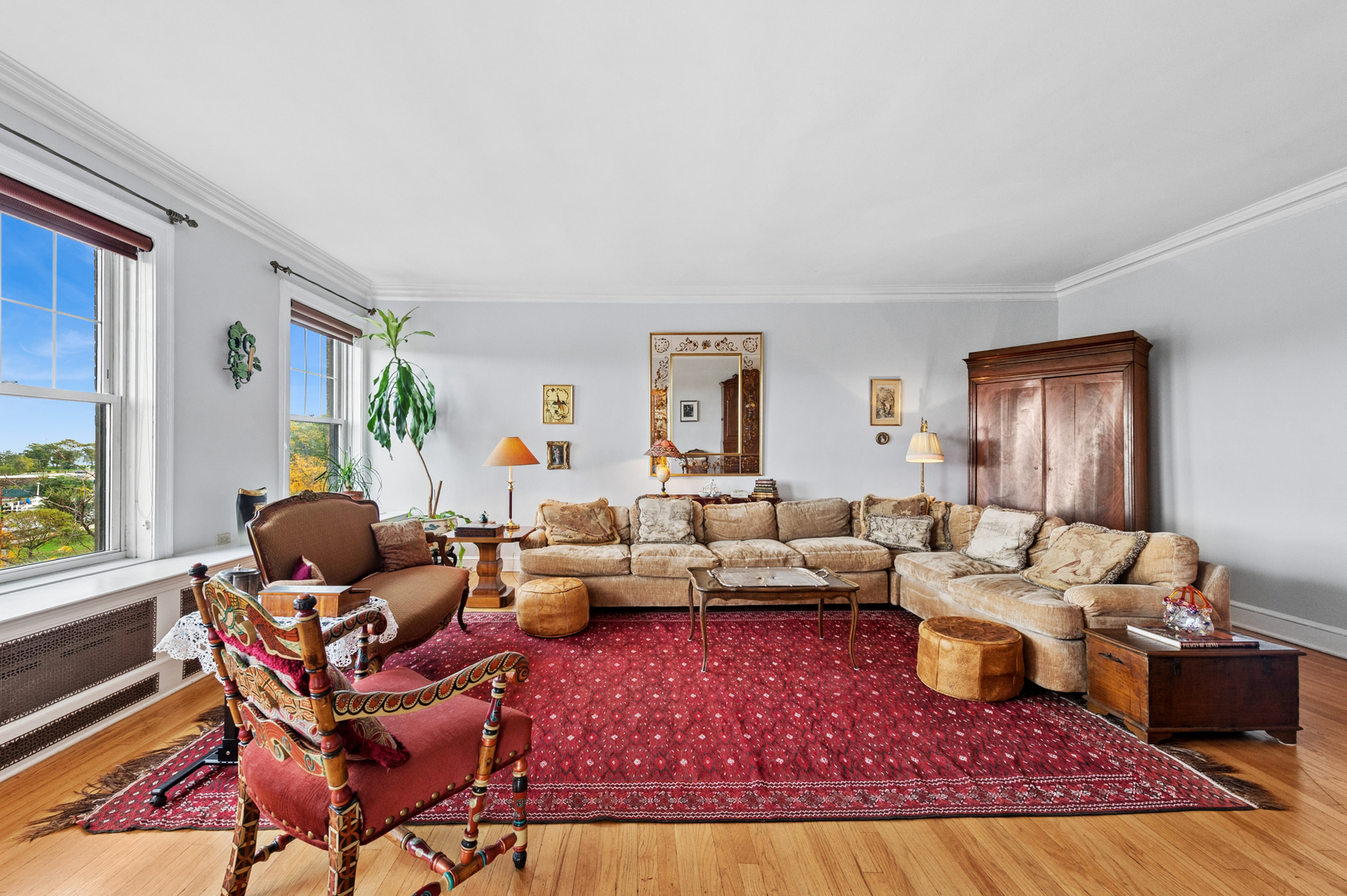 3530 N Lake Shore Drive Unit: 4A