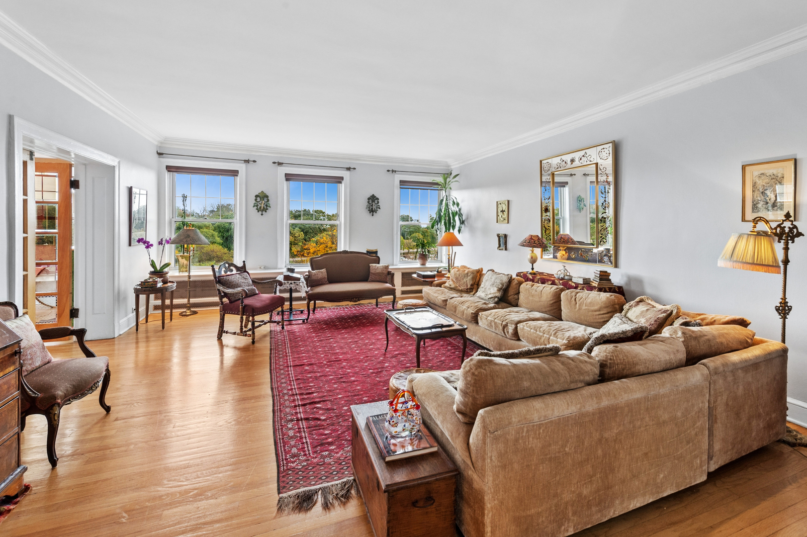 3530 N Lake Shore Drive Unit: 4A