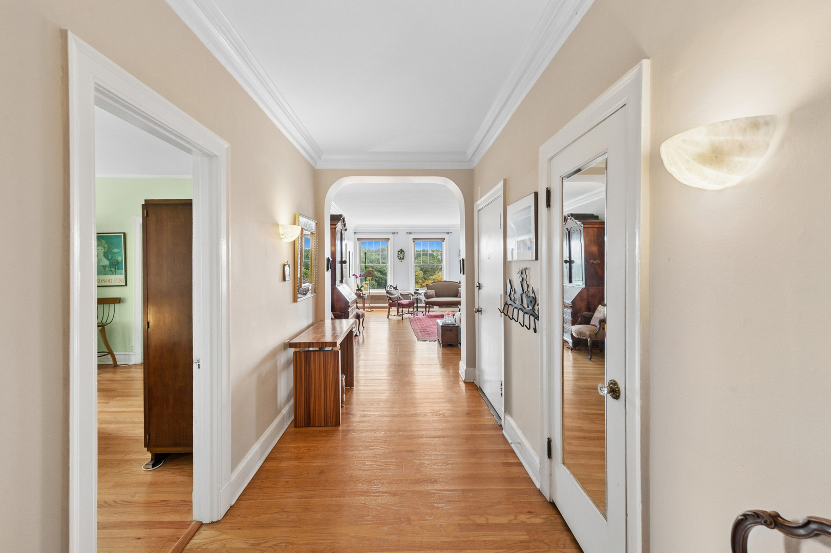 3530 N Lake Shore Drive Unit: 4A