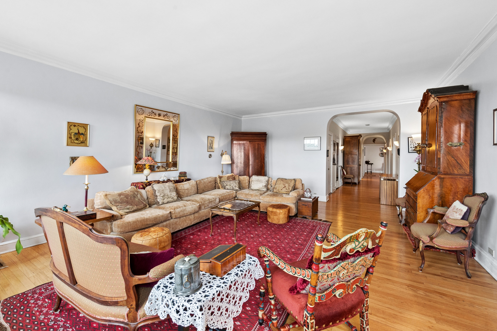 3530 N Lake Shore Drive Unit: 4A