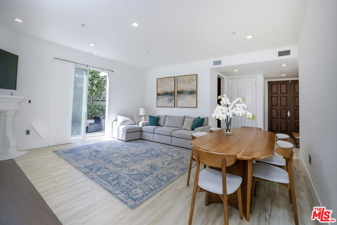 1023 Wilcox Ave Unit: 102