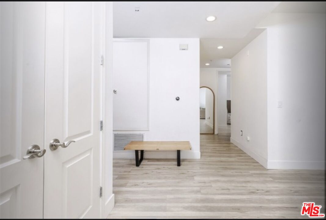 1023 Wilcox Ave Unit: 102
