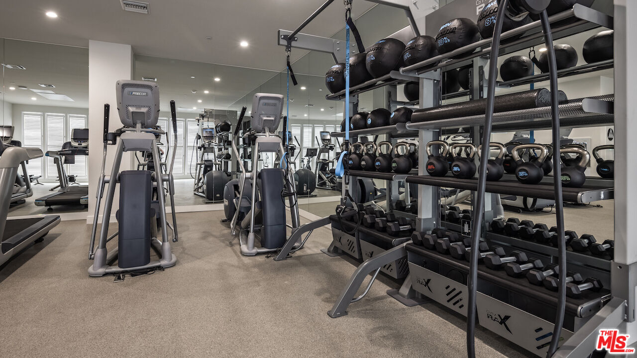 728 N Sweetzer Ave Unit: 112