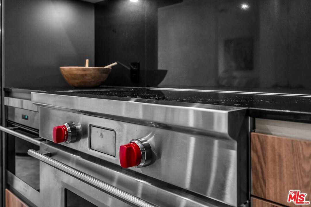 728 N Sweetzer Ave Unit: 112