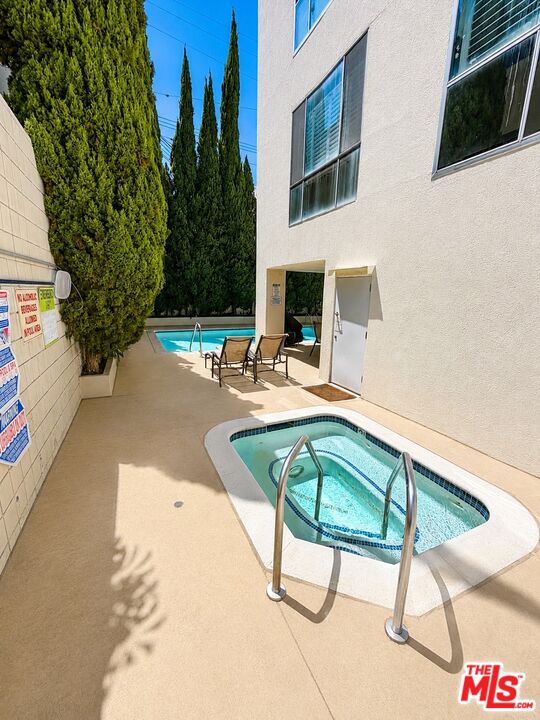 339 N Palm Dr Unit: 504