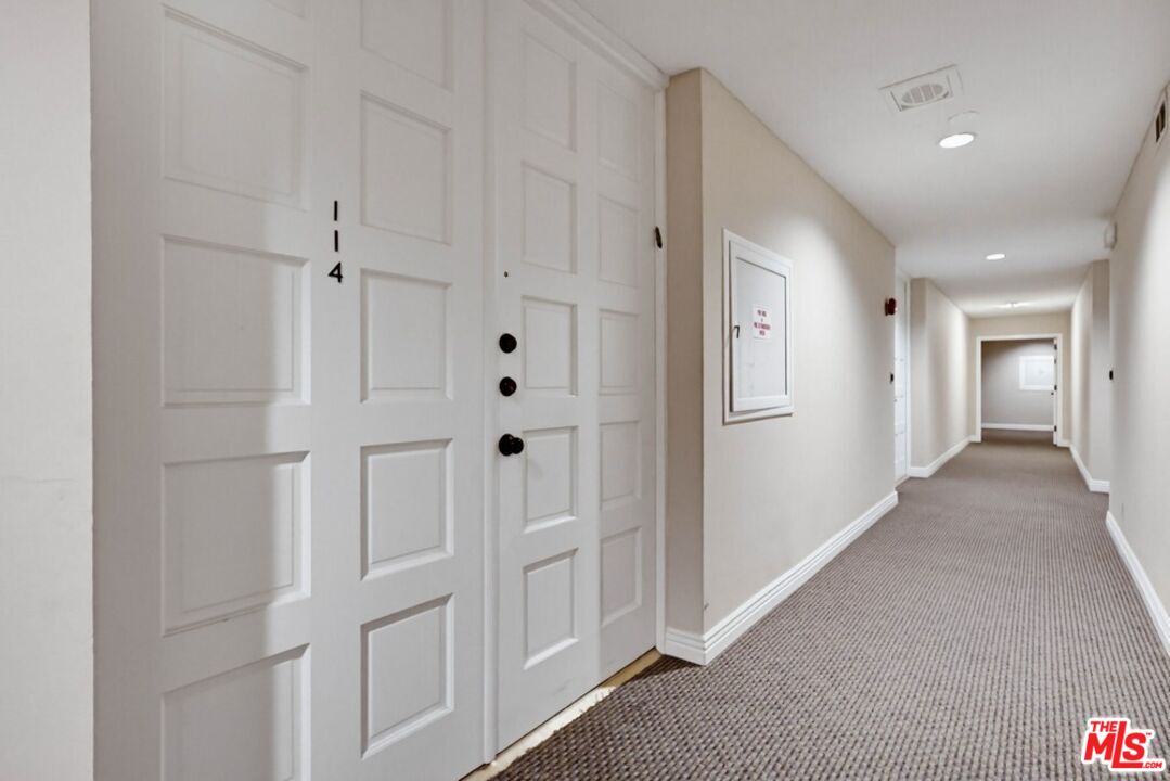 11656 Montana Ave Unit: 114