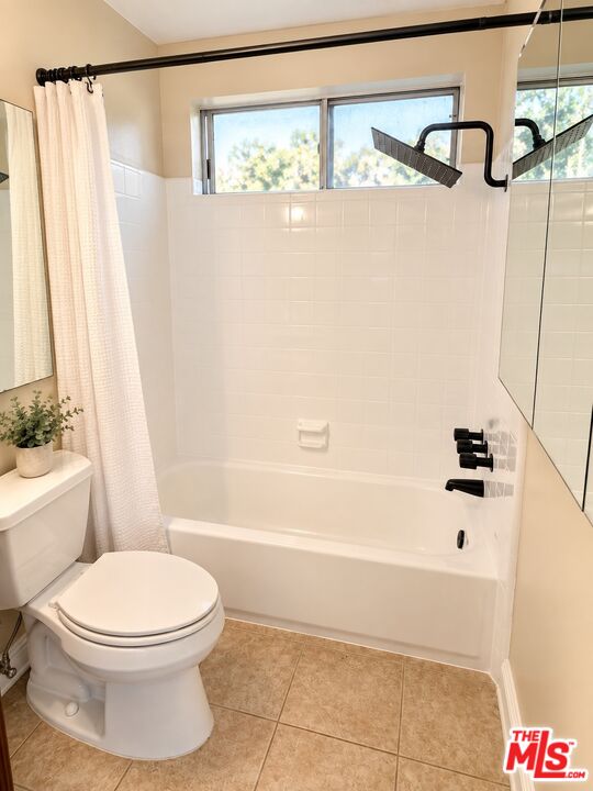 11656 Montana Ave Unit: 114