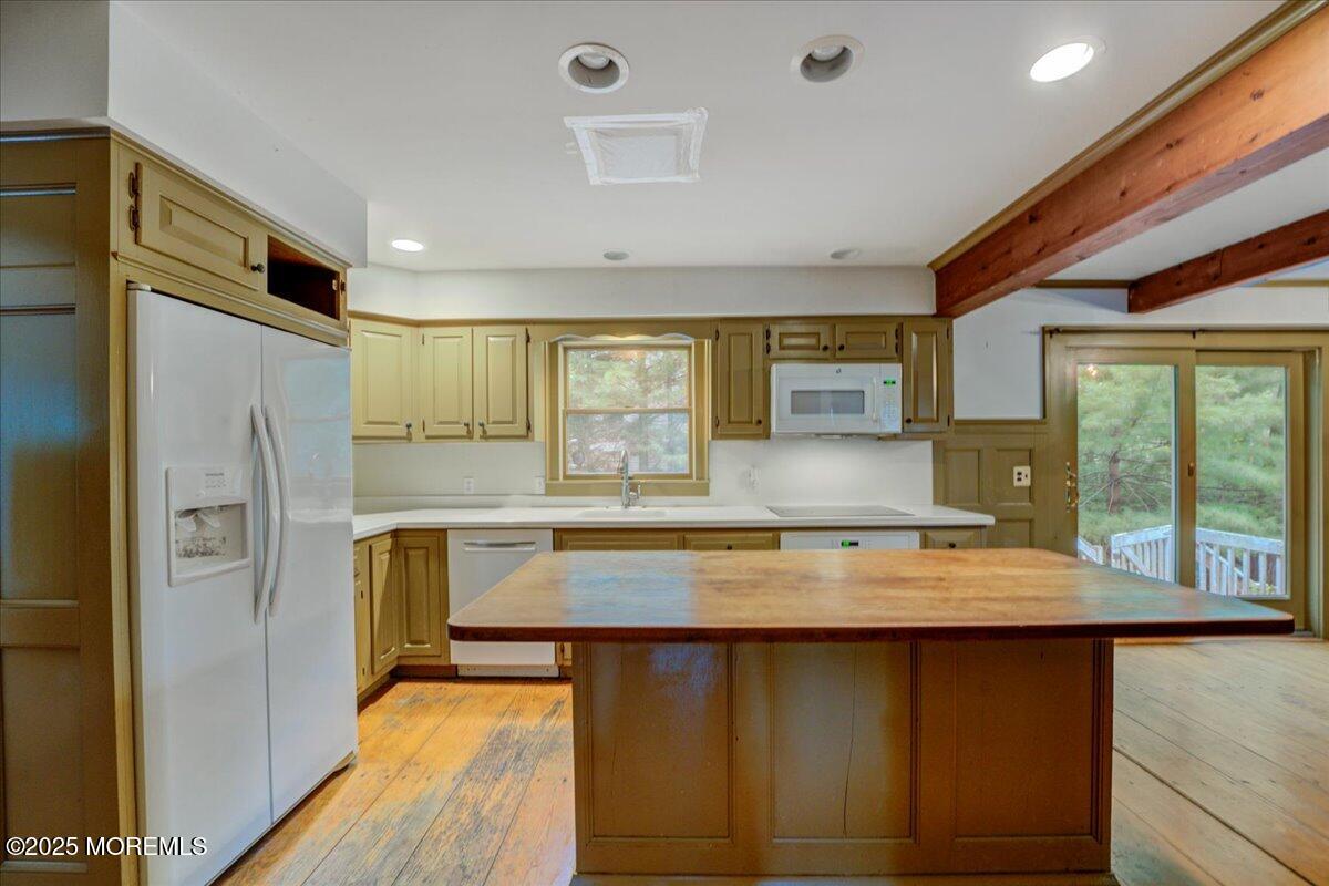 1545 Harbor Road