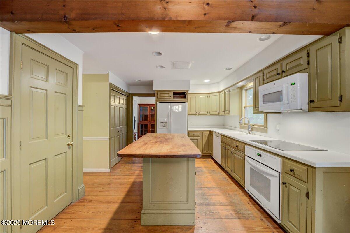 1545 Harbor Road