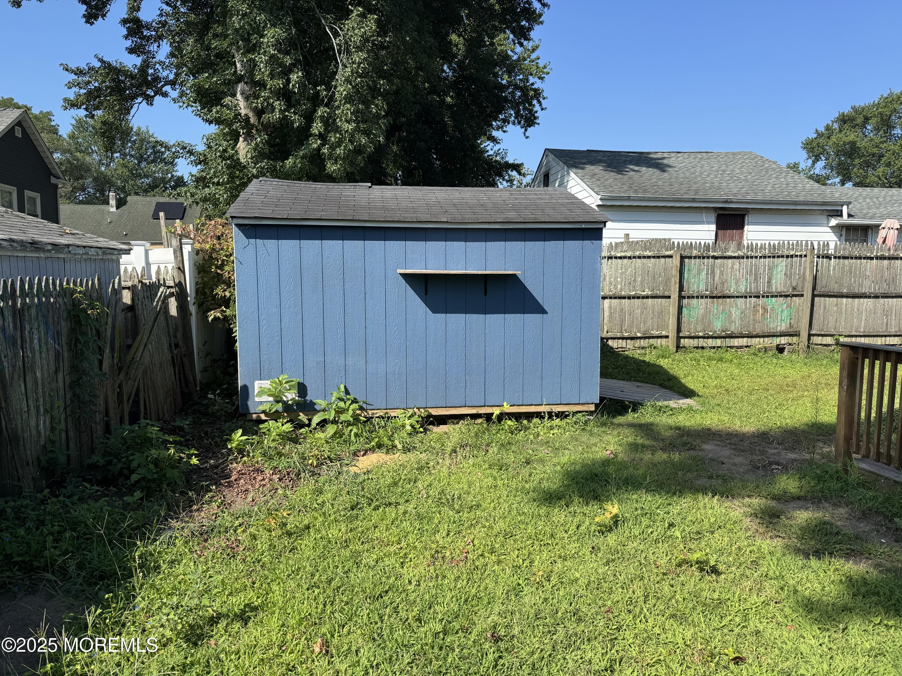 184 Hilltop Boulevard