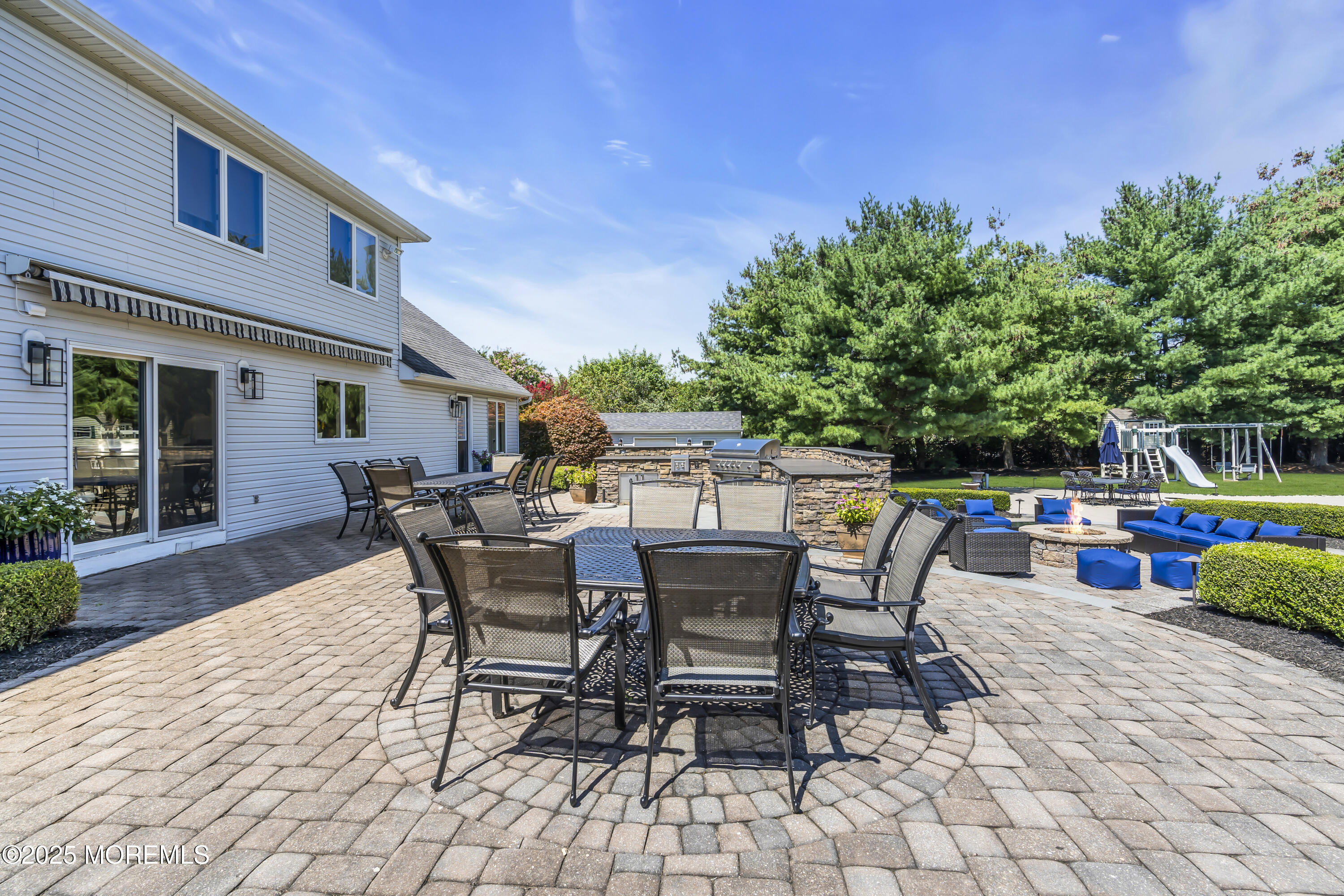 12 Clayton Drive
