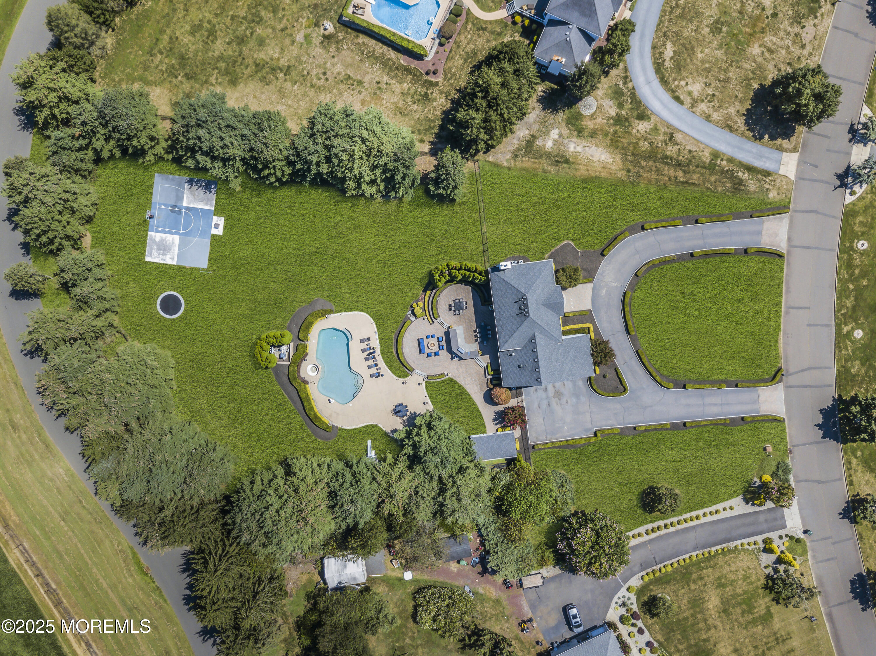 12 Clayton Drive