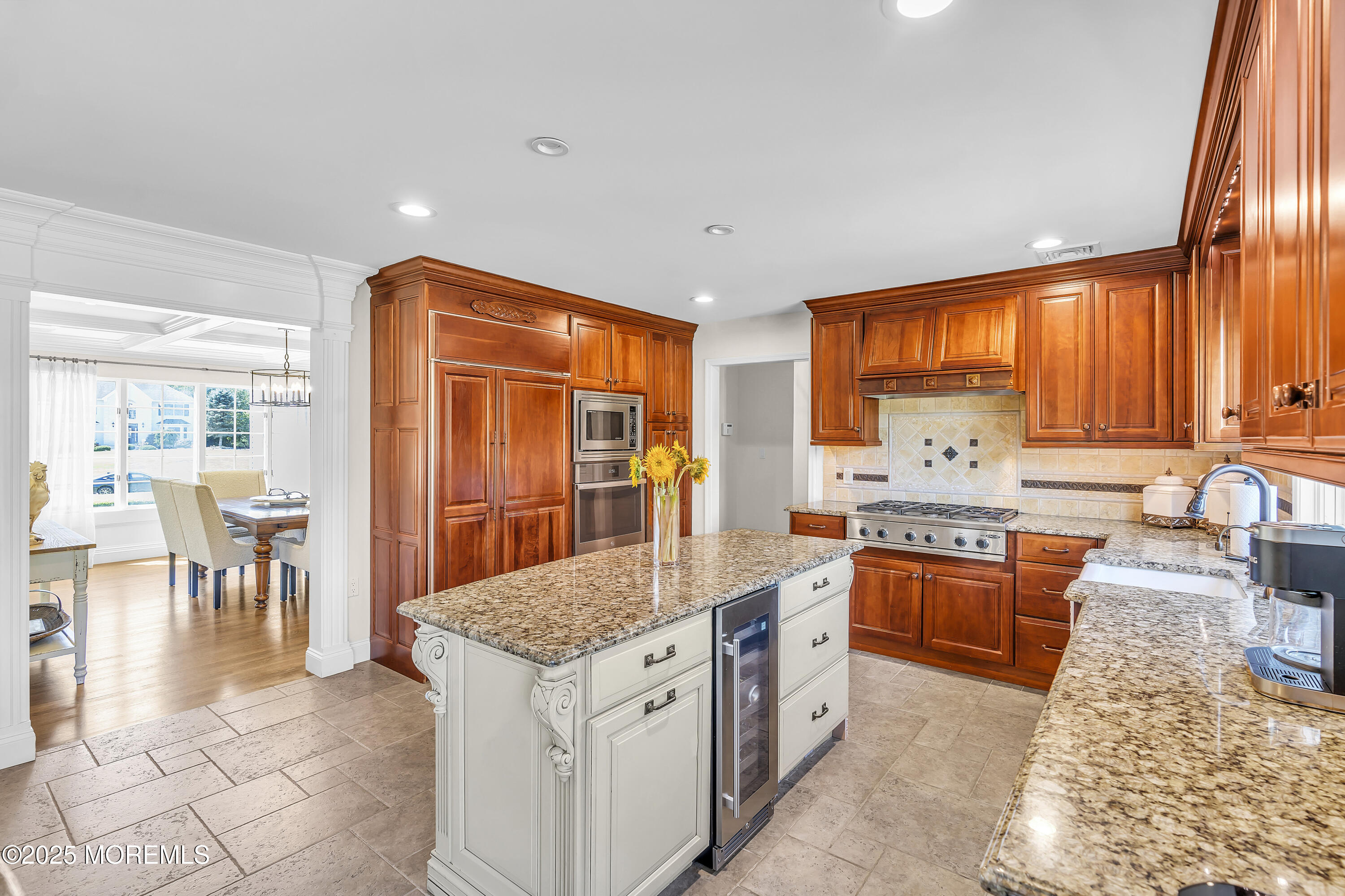 12 Clayton Drive