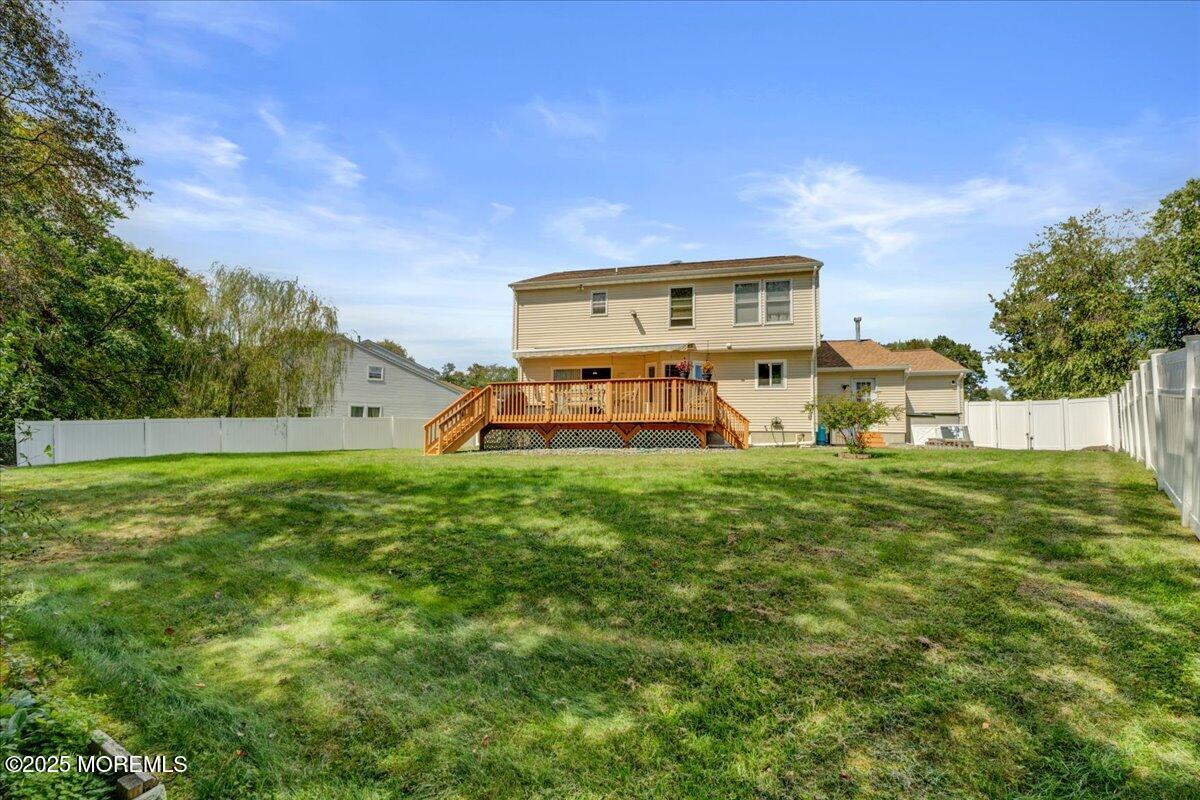 9 Hawk Court